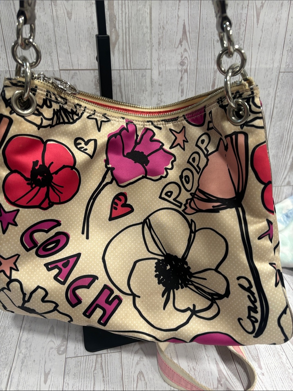 Coach Poppy Floral Graffiti Crossbody Bag with Pink and Wristlet - Picture 9 of 14